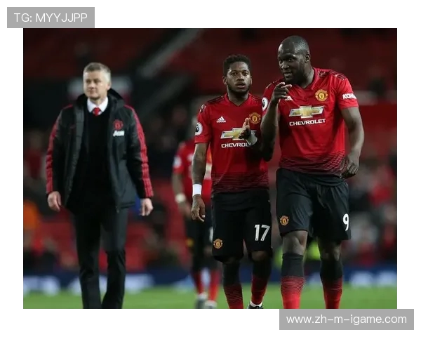 曼联新赛季战略布局与球队重建方向全面解析与未来发展展望