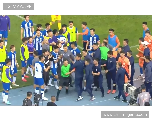 广东宏远迎战浙江稠州 激烈对决引发球迷热议